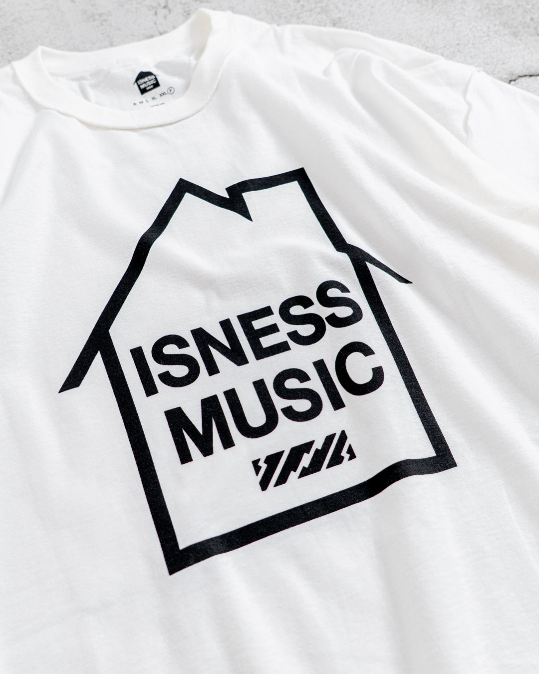 ISNESS MUSIC LOGO T-SHIRT