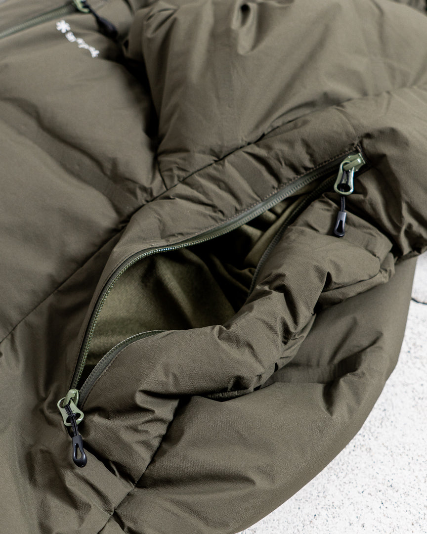 snow peak Seamless Hooded Down Jacket