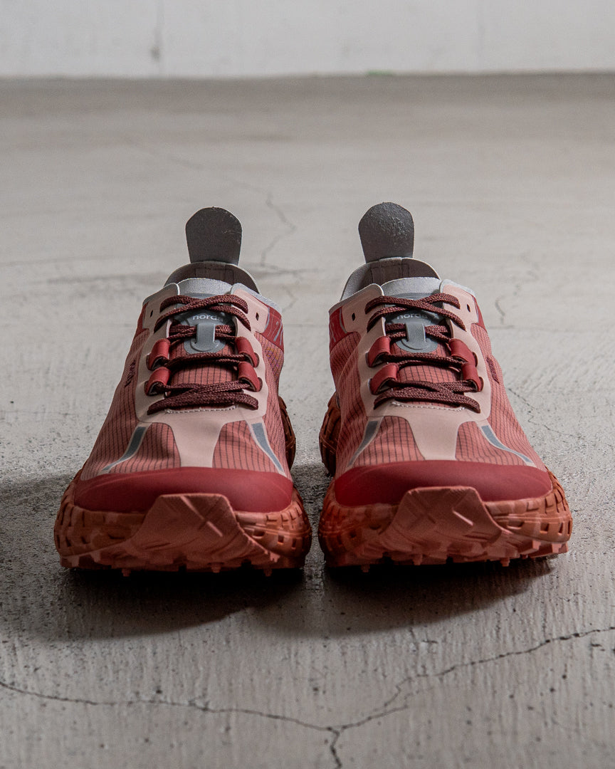 norda 001 Vermillion