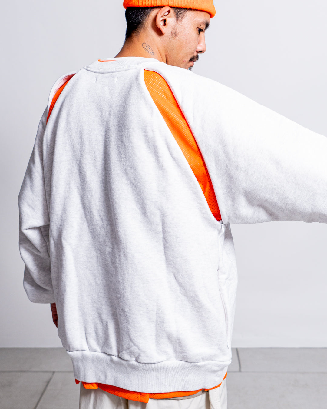 is-ness Ventilated Sweatshirt