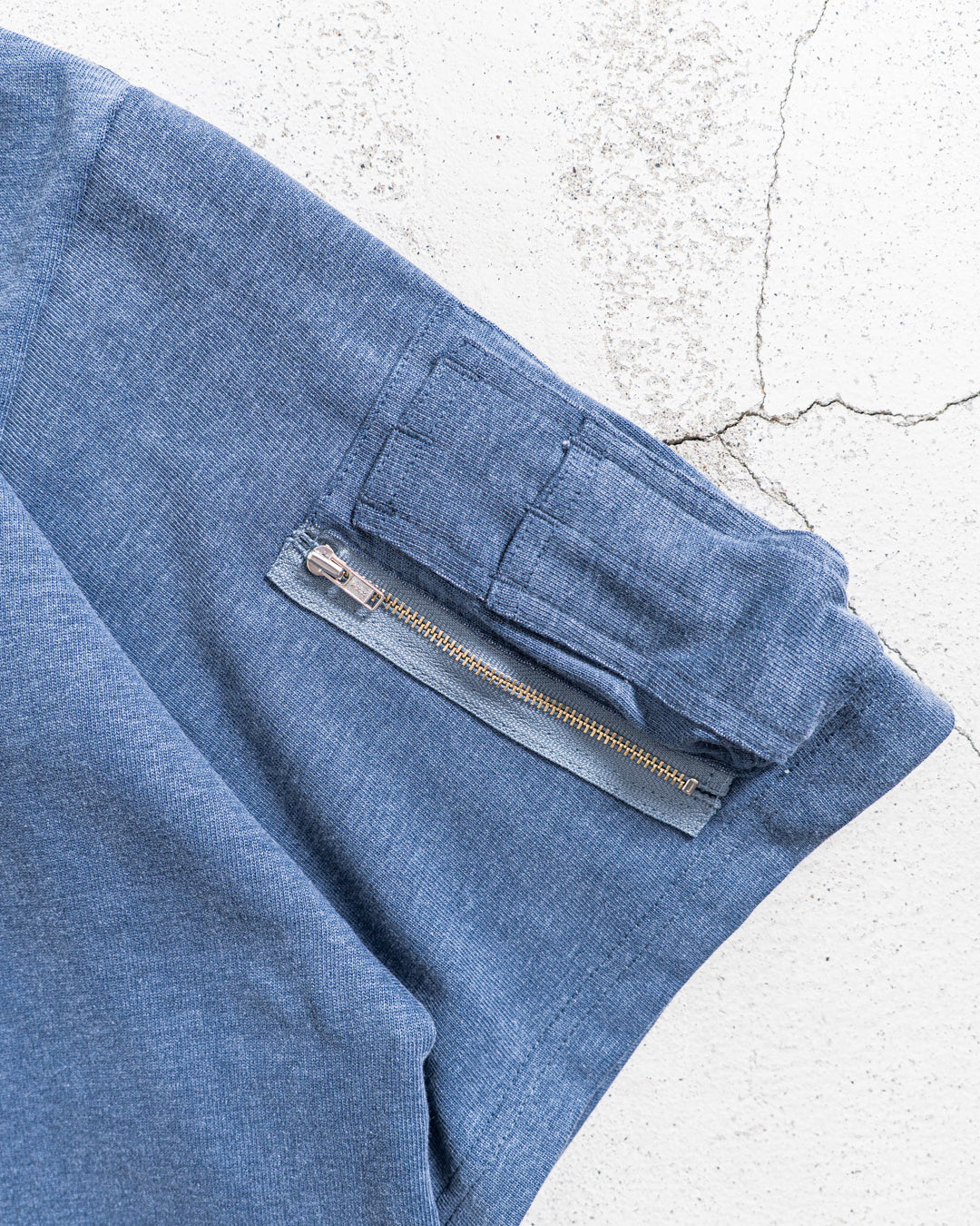is-ness Arm Pocket Venti T-Shirt