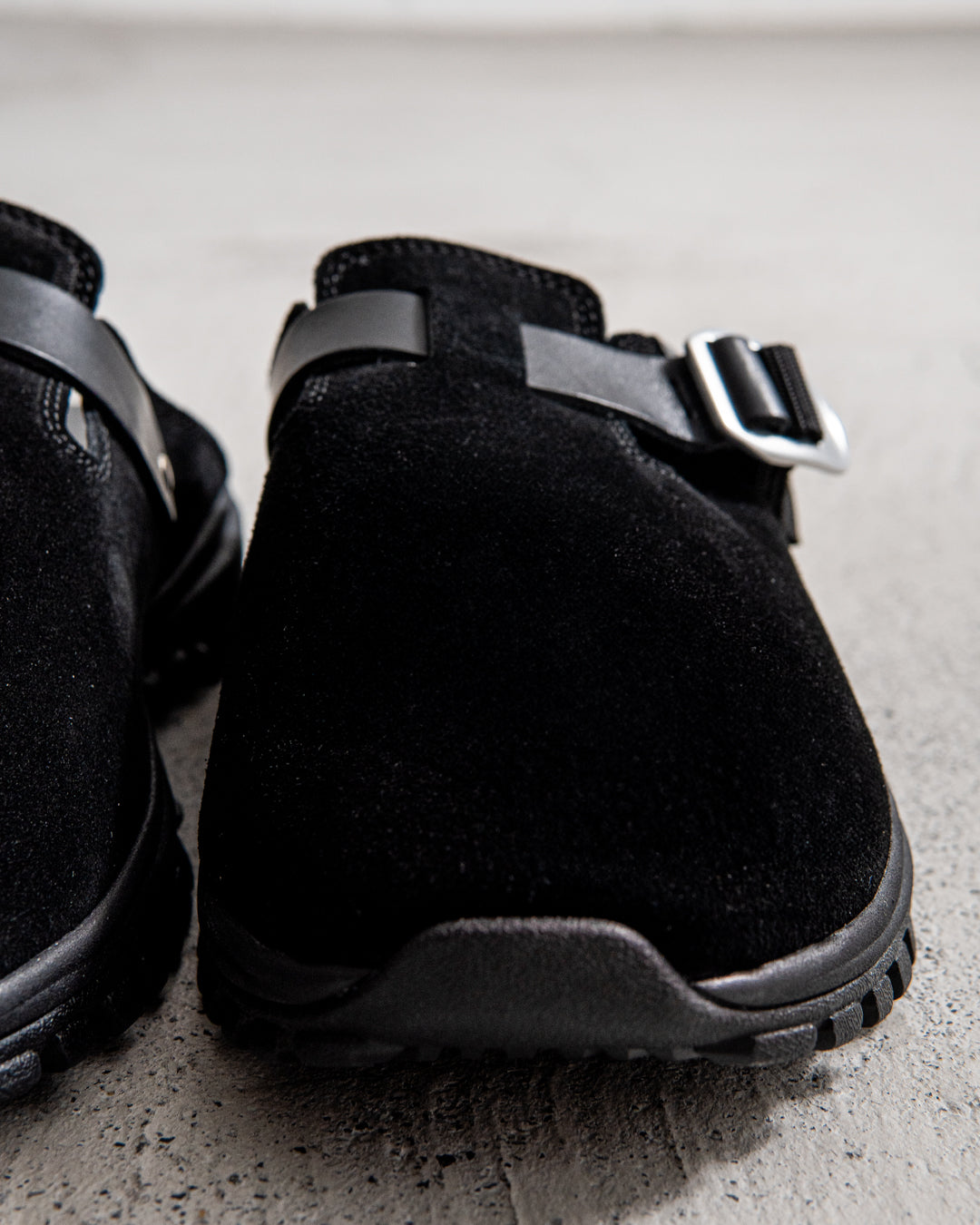 suncore grog slip light - BLACK