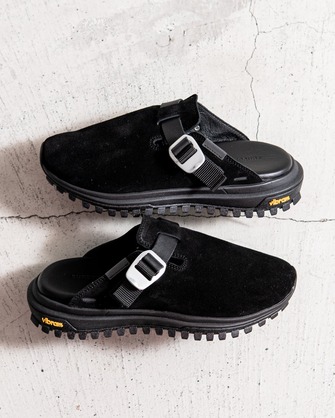 suncore grog slip light - BLACK