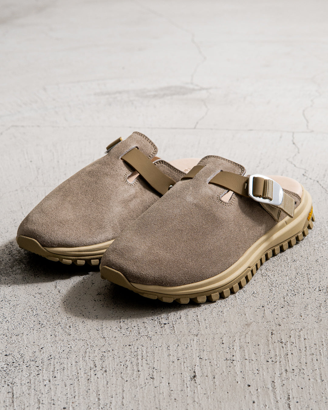 SANDALS – zentex