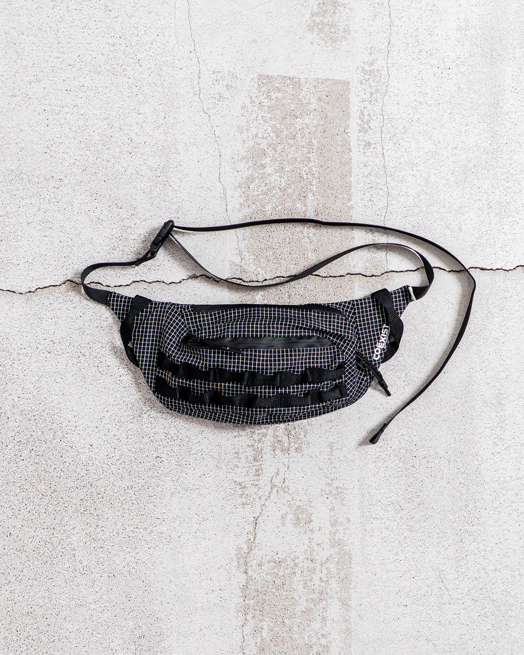 CMF OUTDOOR GARMENT FANNY PAC COEXIST