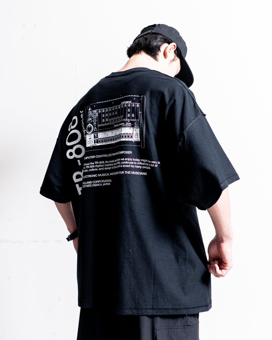 【collabolation】ISNESS MUSIC × ROLAND TR-808 T-SHIRTS