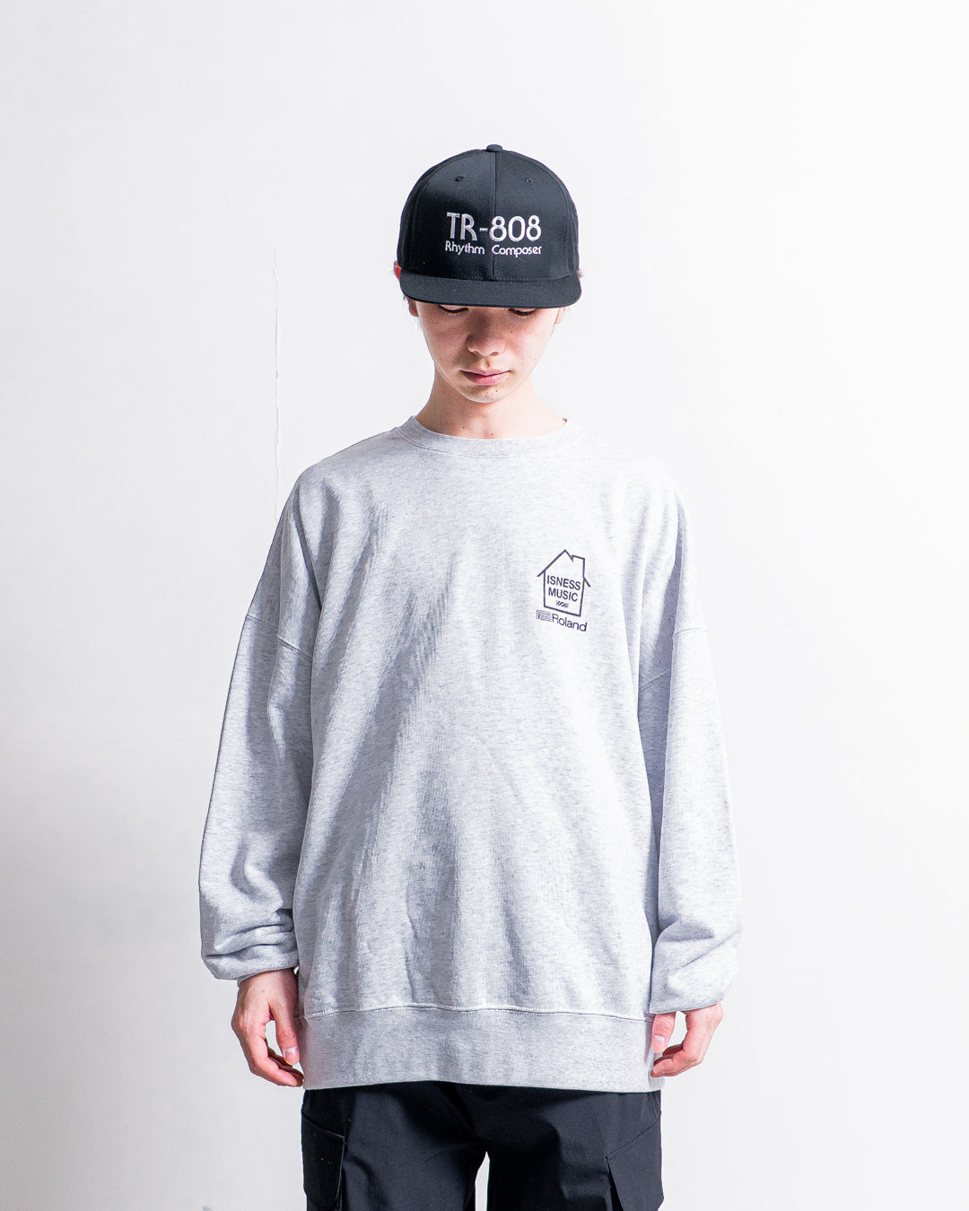 【collabolation】ISNESS MUSIC × ROLAND TR-808 CREW NECK SWEATSHIRT
