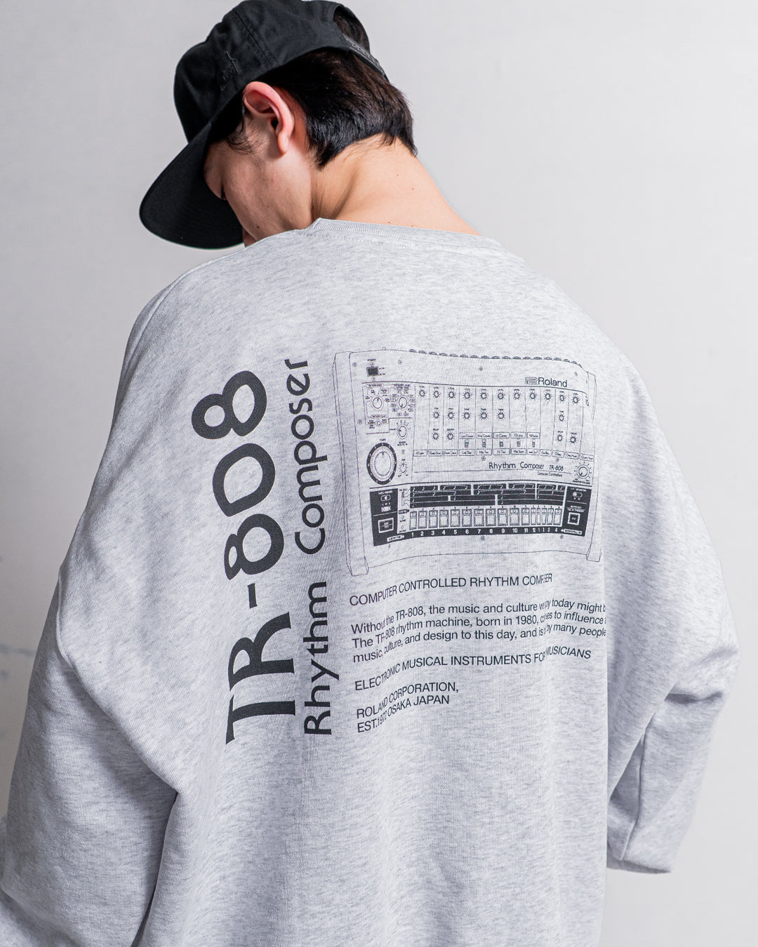【collabolation】ISNESS MUSIC × ROLAND TR-808 CREW NECK SWEATSHIRT