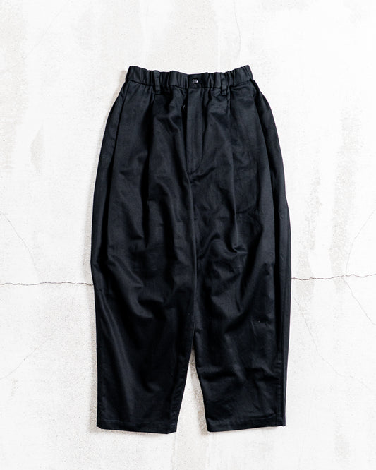 CMF OUTDOOR GARMENT W TUCK PANTS
