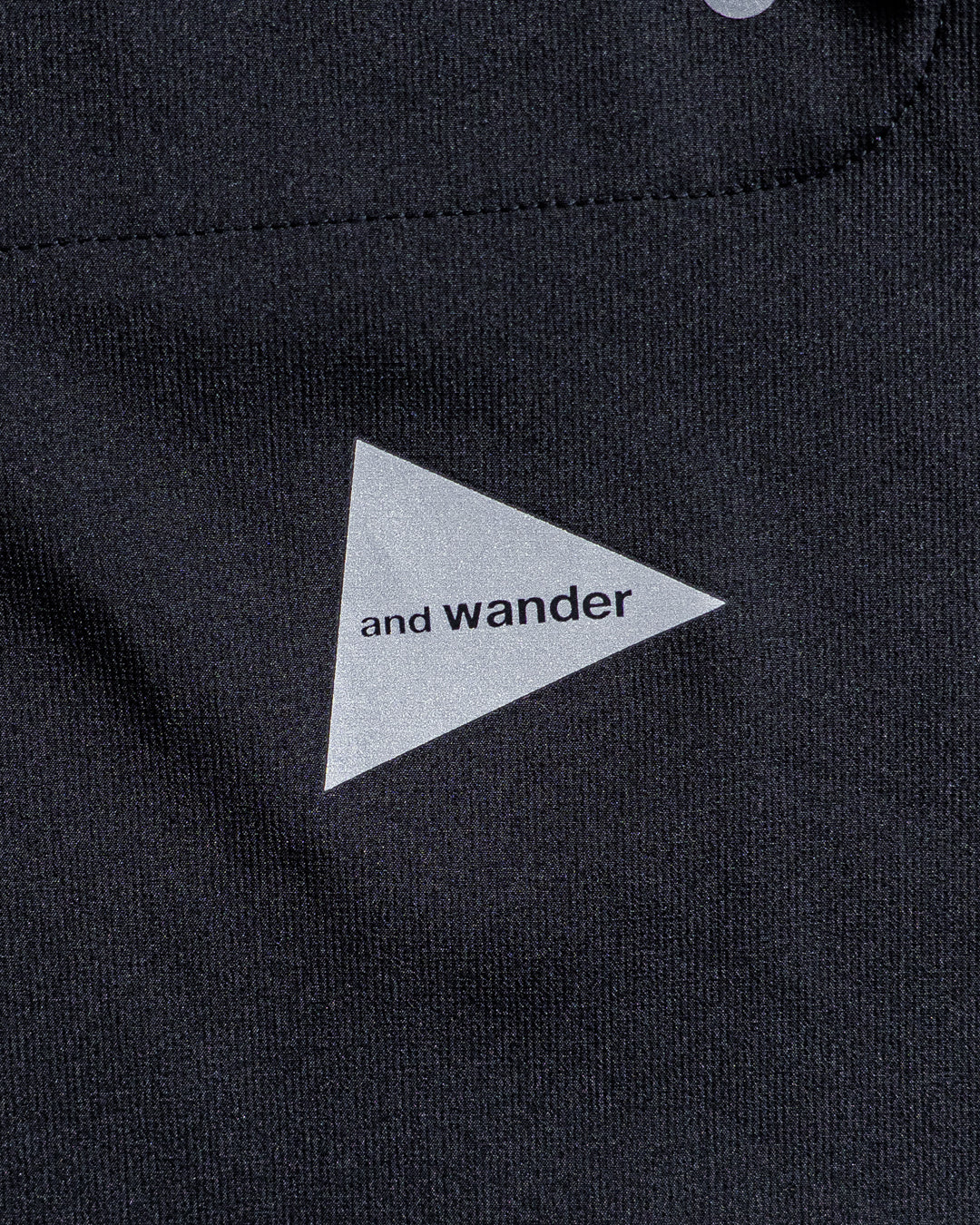 and wander tech SS shirt