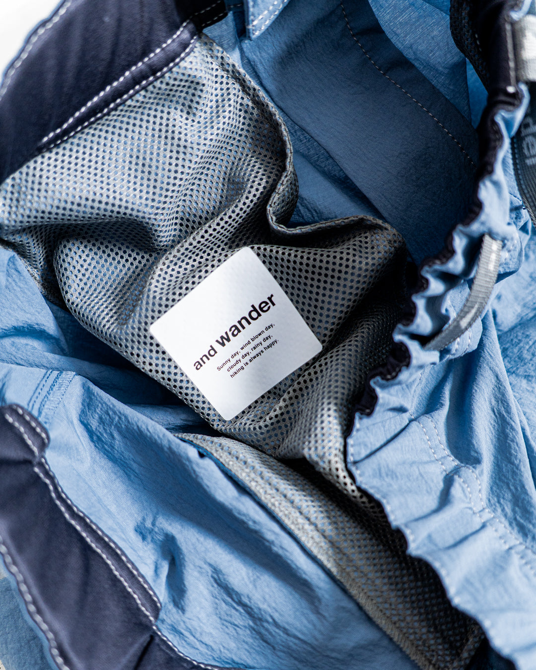 and wander light hike short pants