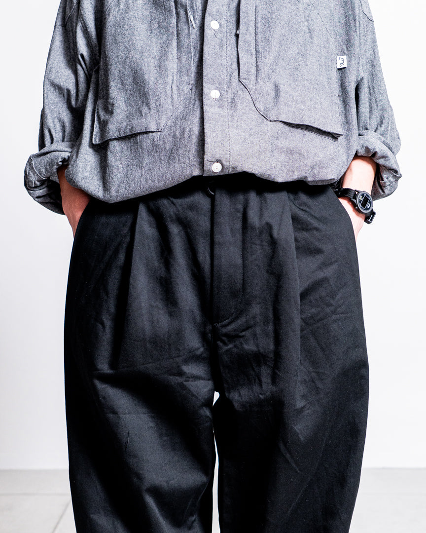 CMF OUTDOOR GARMENT W TUCK PANTS