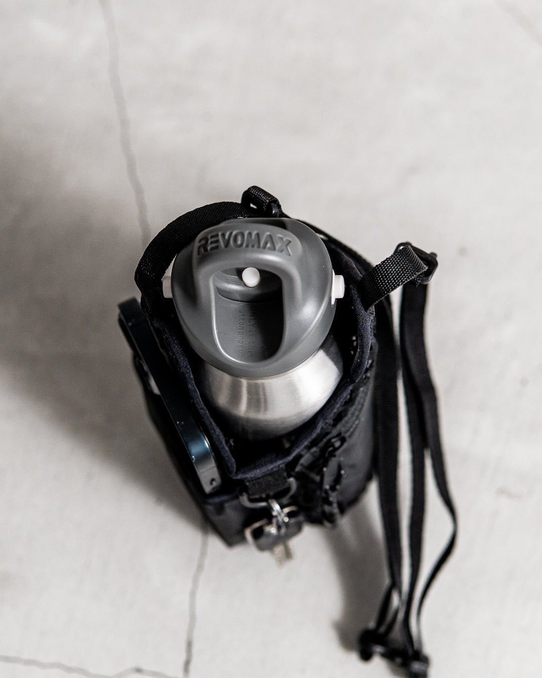 【collaboration】CMF OUTDOOR GARMENT × REVOMAX CMF BOTTLE