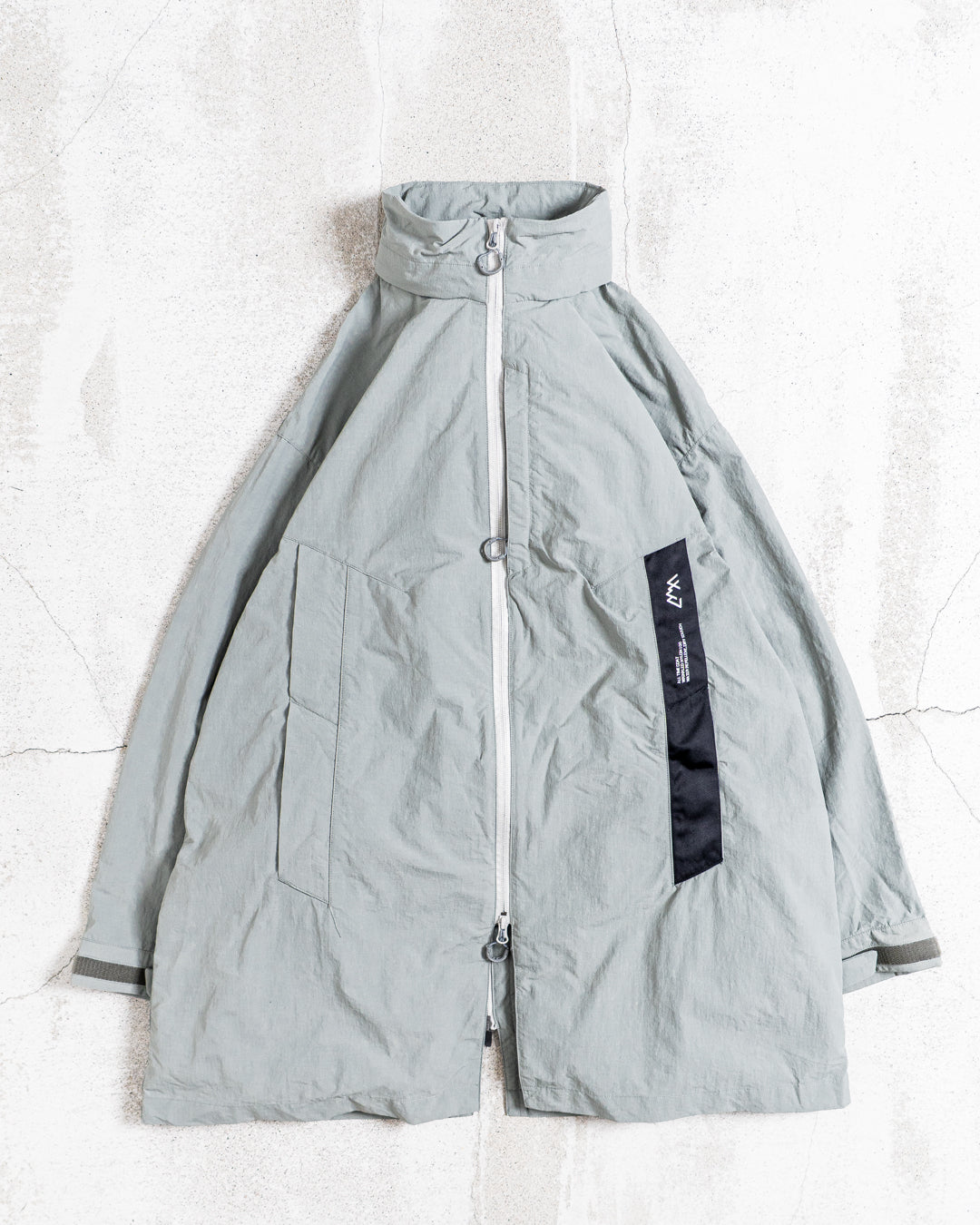 CMF OUTDOOR GARMENT HALF TIME COAT