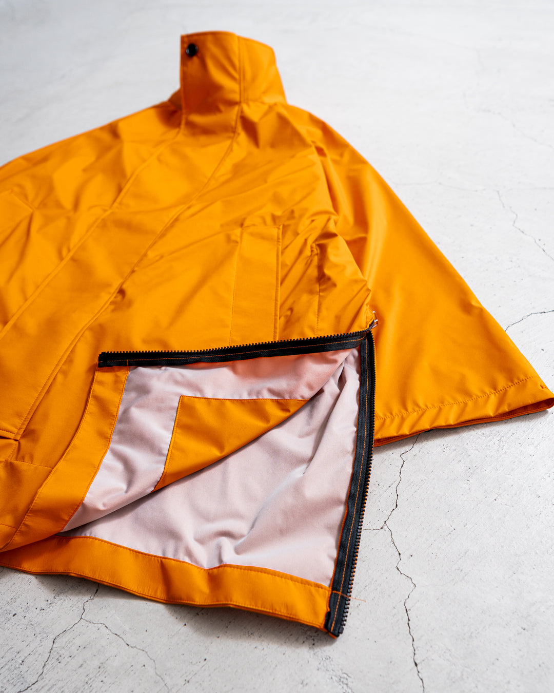 UNTRACE 3L STAND COLLAR COAT_231