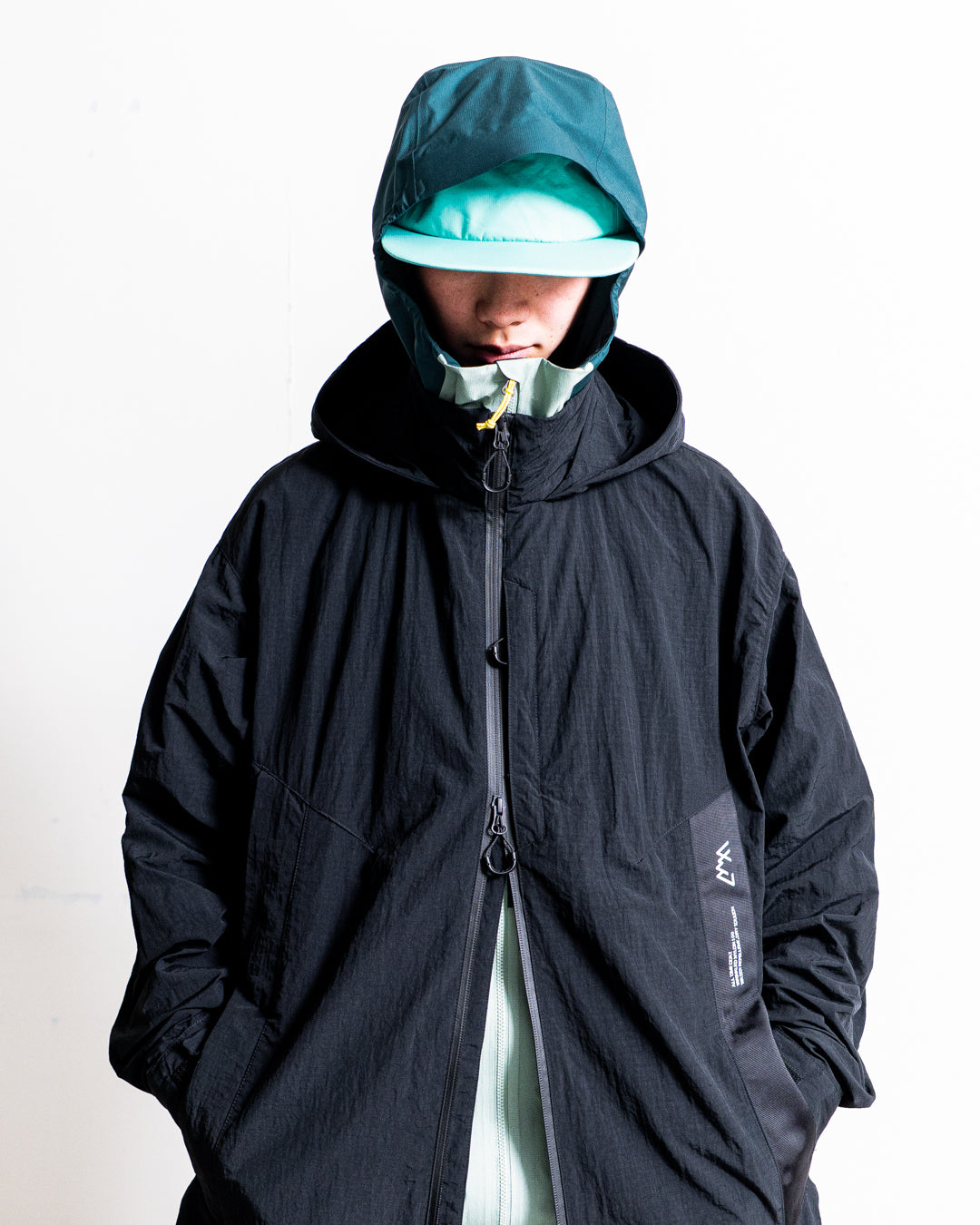 CMF OUTDOOR GARMENT HALF TIME COAT