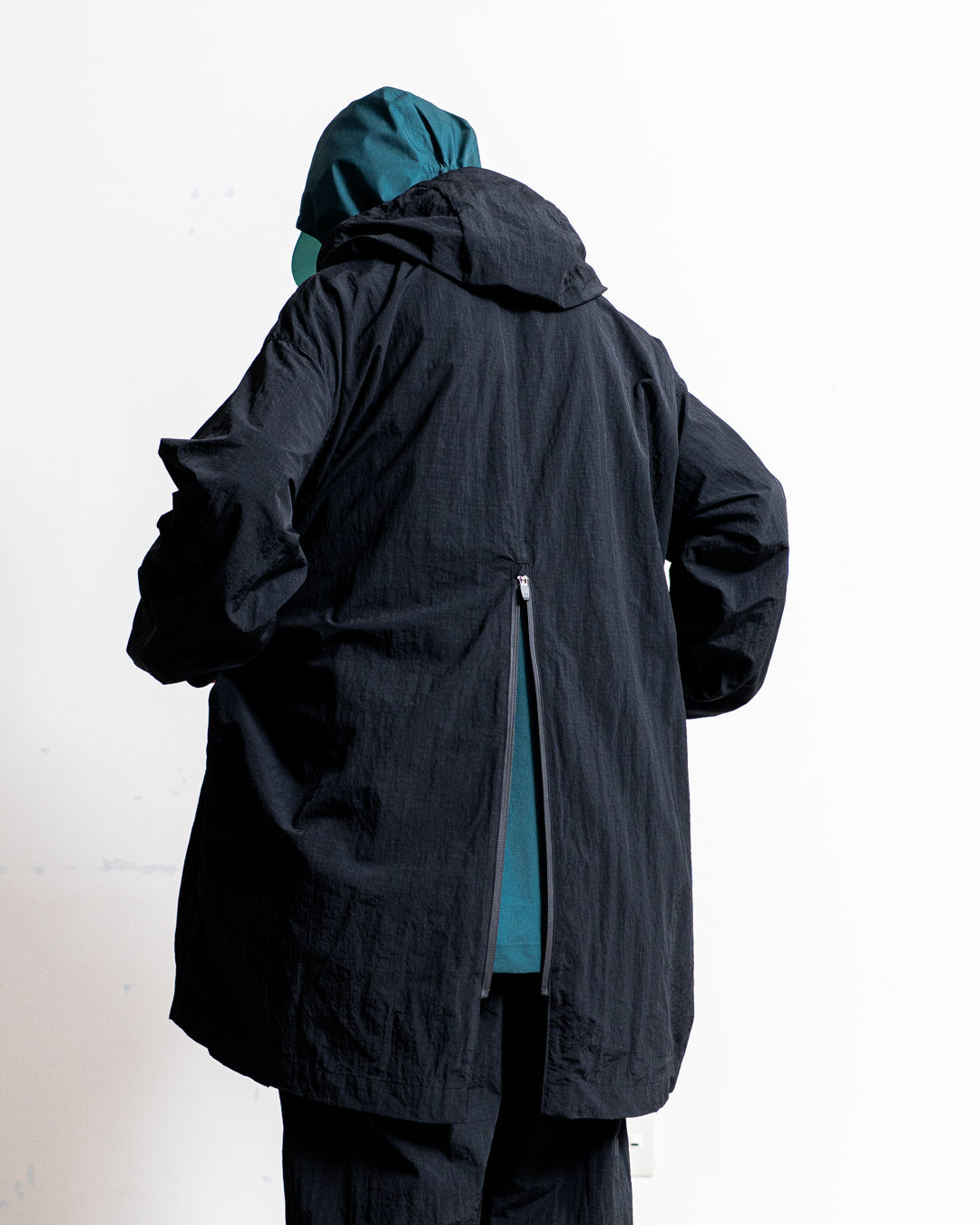 CMF OUTDOOR GARMENT HALF TIME COAT