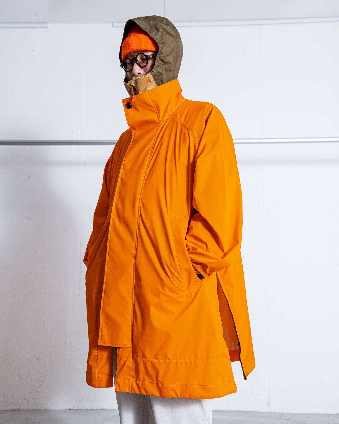 UNTRACE 3L STAND COLLAR COAT_231