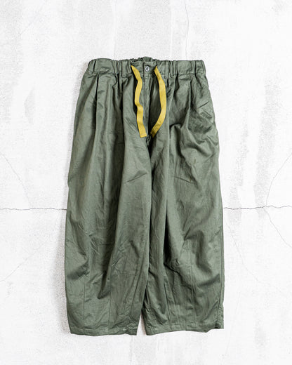 is-ness Balloon EZ Pants