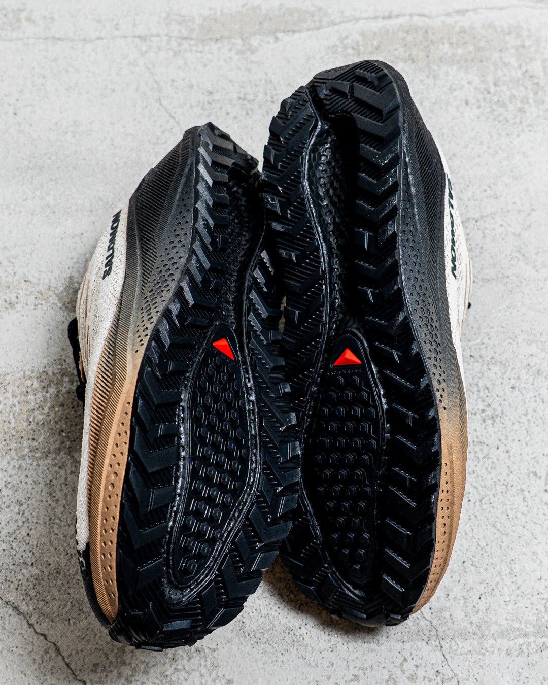 SALOMON AERO BLAZE 4 GRVL GORE-TEX