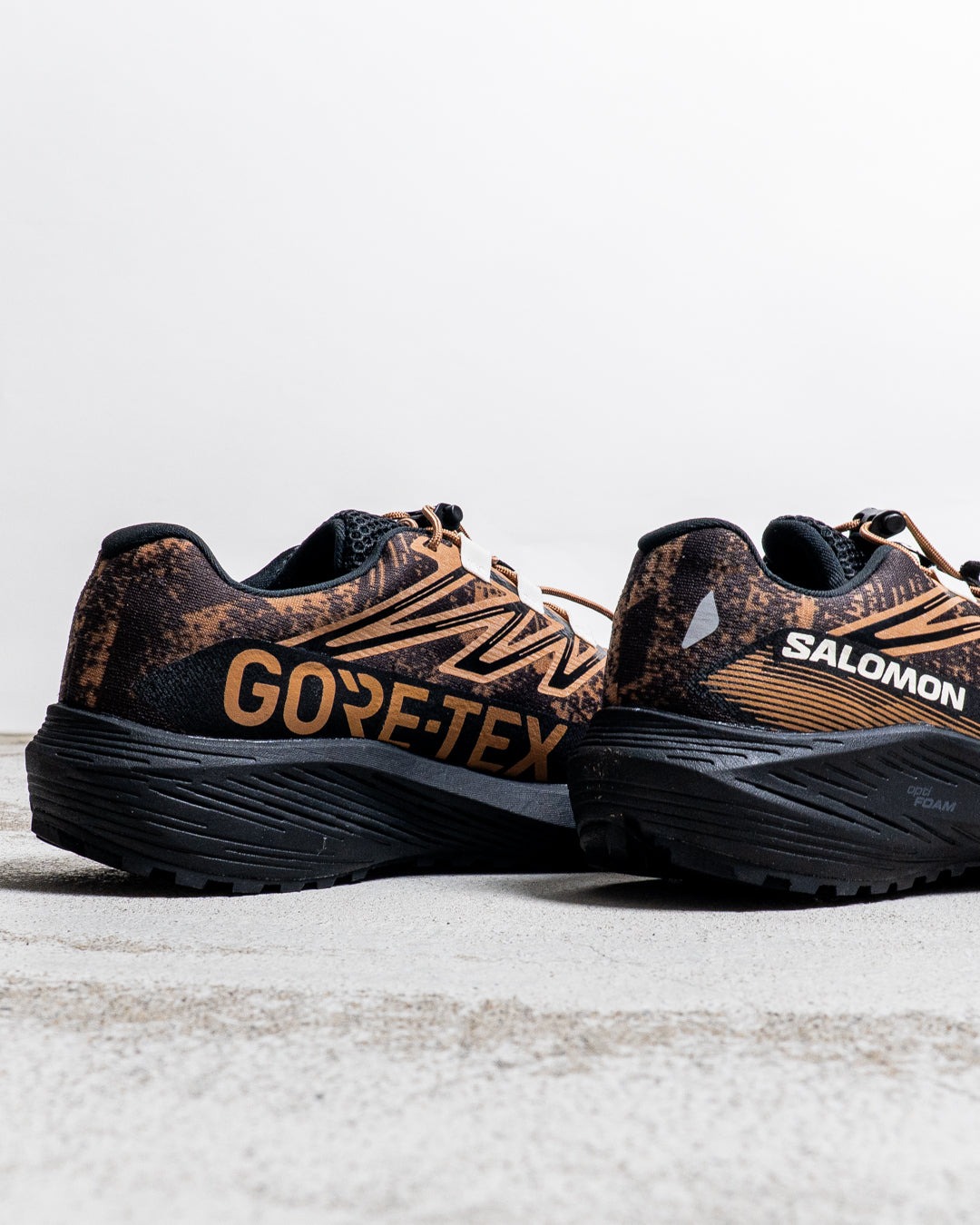 SALOMON AERO BLAZE 4 GRVL GORE-TEX