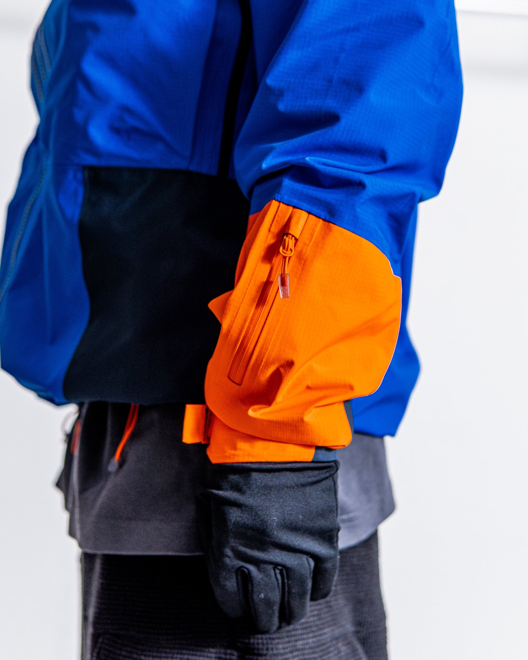 通販] Haglofs (ホグロフス) Spitz GTX PRO Jacket 商品ページ – zentex
