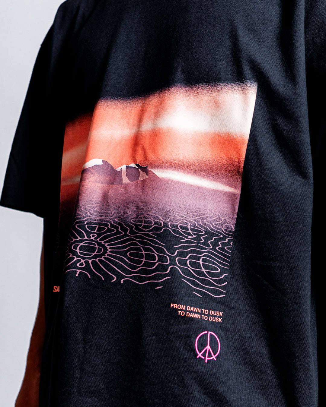 【Restock】SALOMON  SS/TEE LOGO LIMITED COURTNEY EDITION