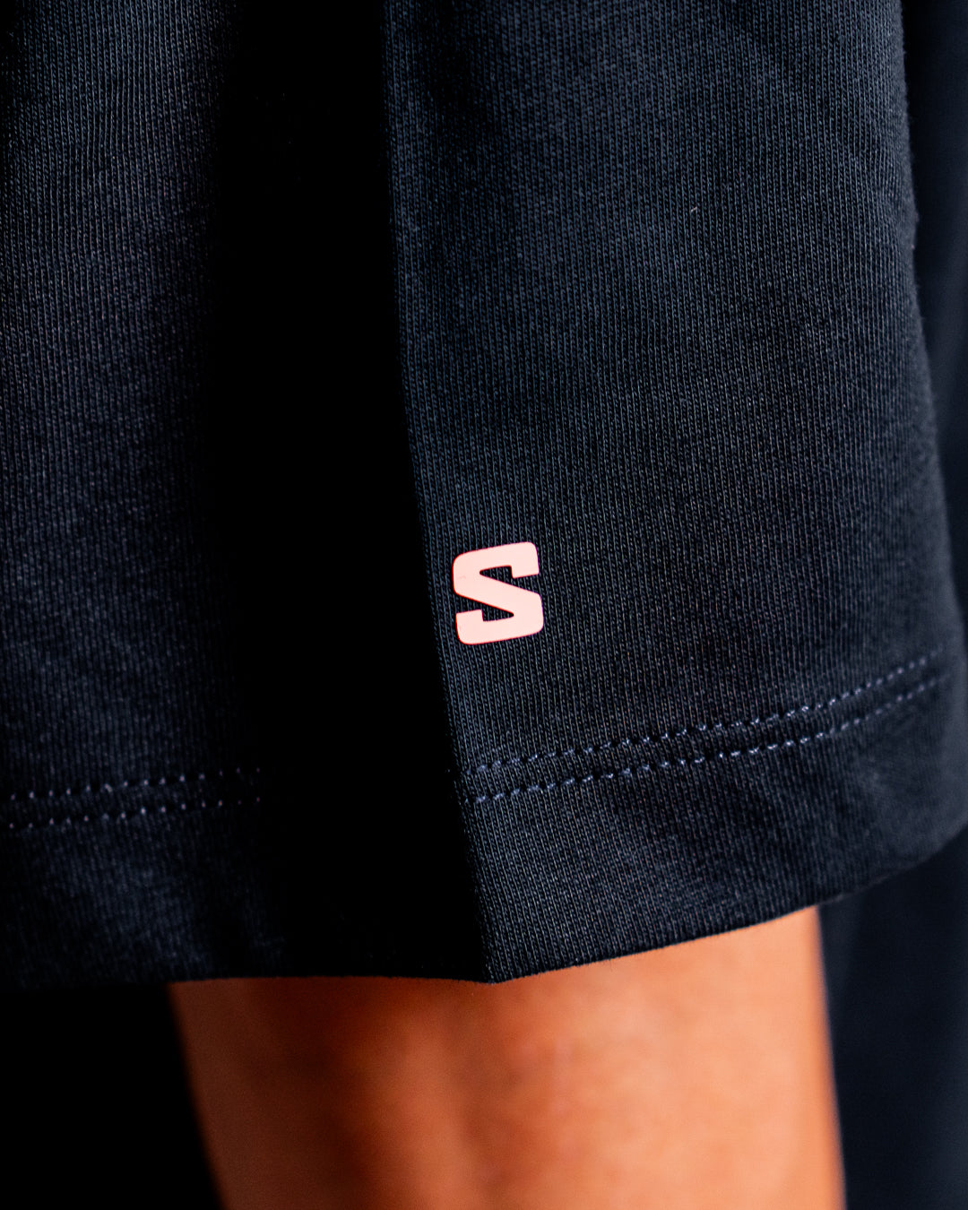 【Restock】SALOMON  SS/TEE LOGO LIMITED COURTNEY EDITION