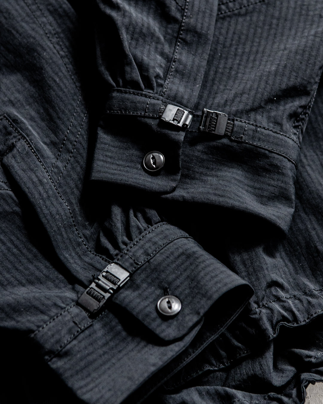 norbit Shadow Stripe Long Sleeve Pullover Shirt