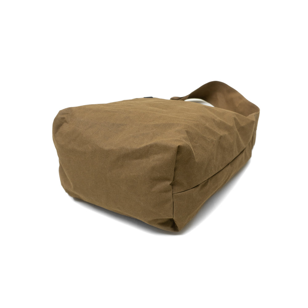 TASUKI SHOULDER <NO.1> Available in avariety of materials.