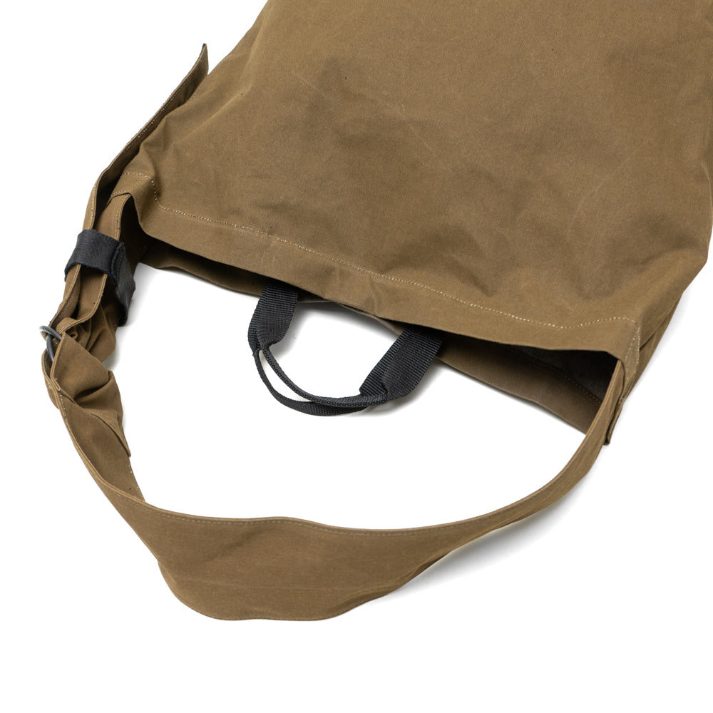 TASUKI SHOULDER <NO.1> Available in avariety of materials.