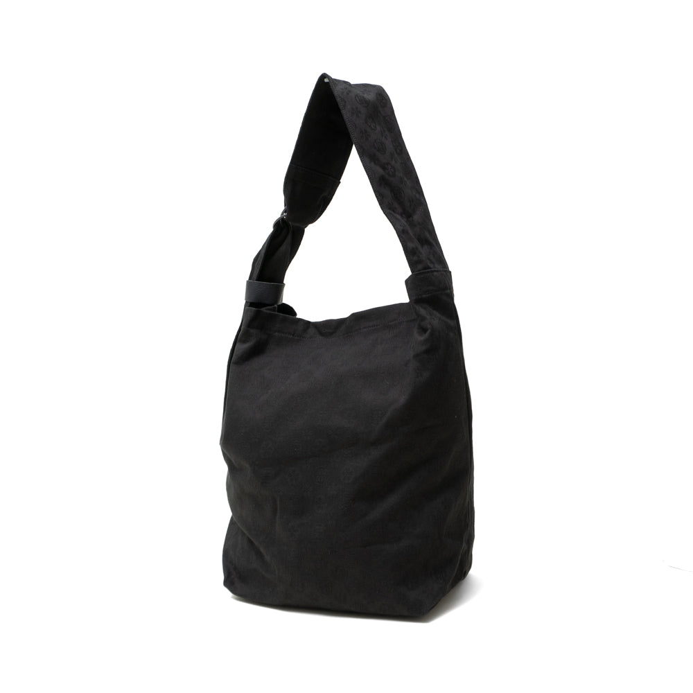 TASUKI SHOULDER <NO.1> Available in avariety of materials.