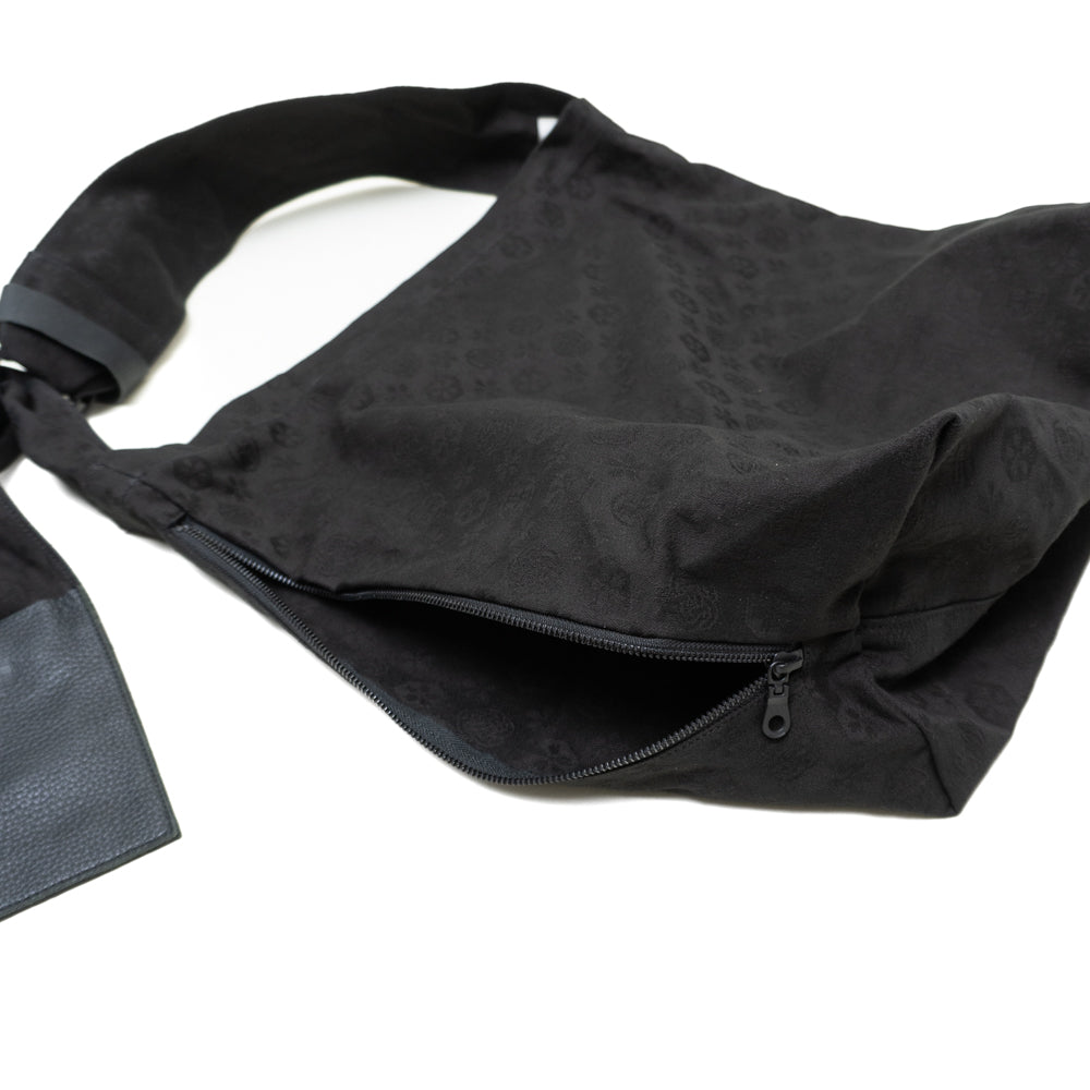 TASUKI SHOULDER <NO.1> Available in avariety of materials.