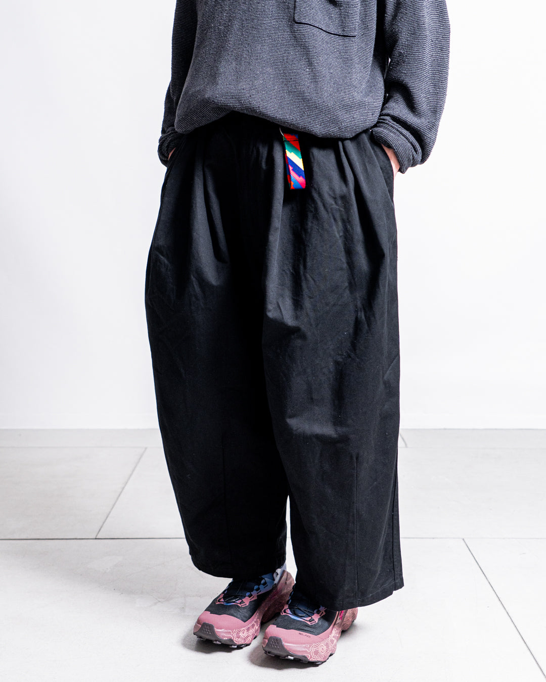 is-ness Balloon EZ Pants