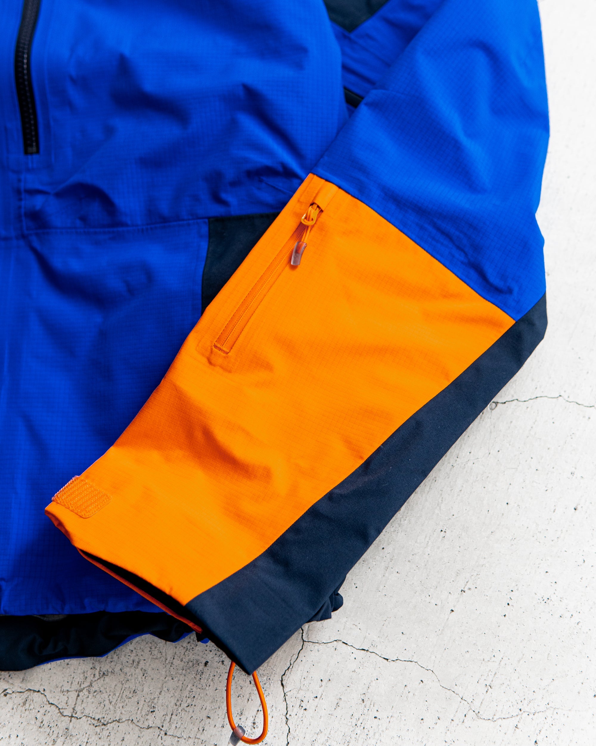 通販] Haglofs (ホグロフス) Spitz GTX PRO Jacket 商品ページ – zentex