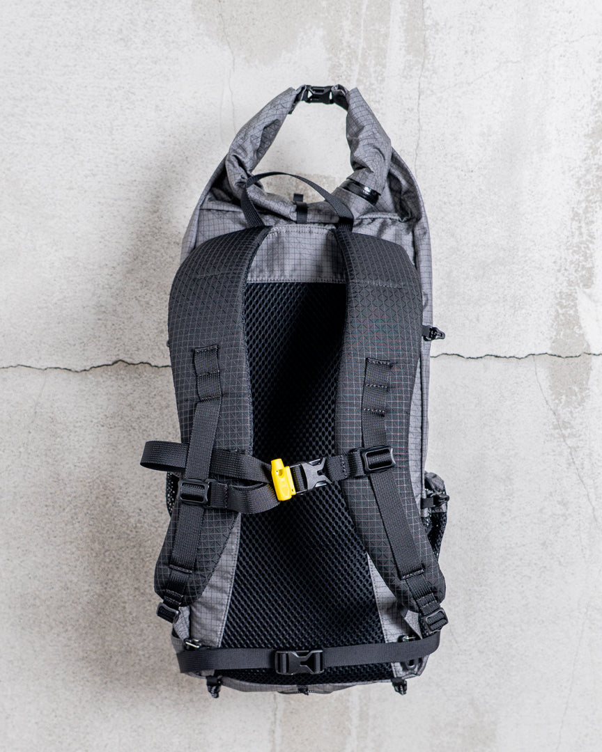 CAYL Mari Roll Top SM B-Grid