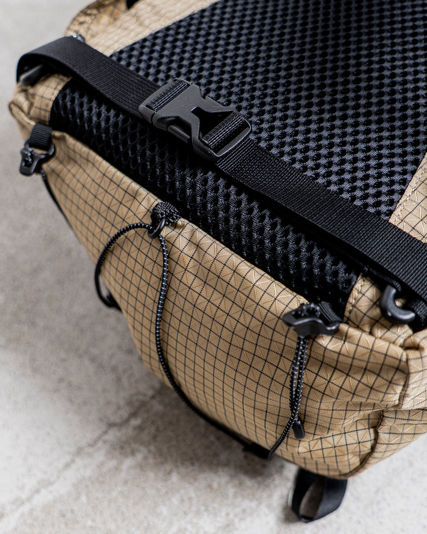 CAYL Mari Roll Top SM B-Grid