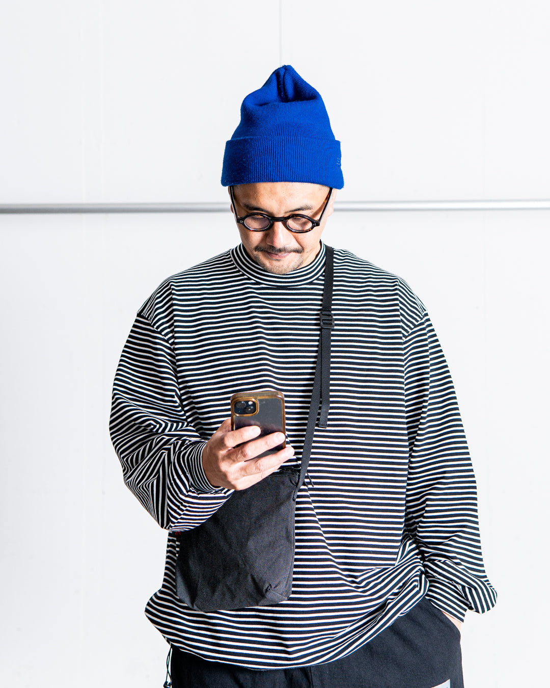 ES.1 Border LS T-Shirt