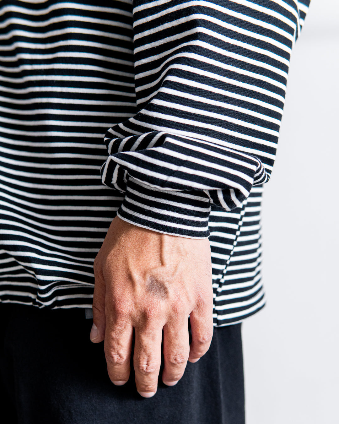 ES.1 Border LS T-Shirt