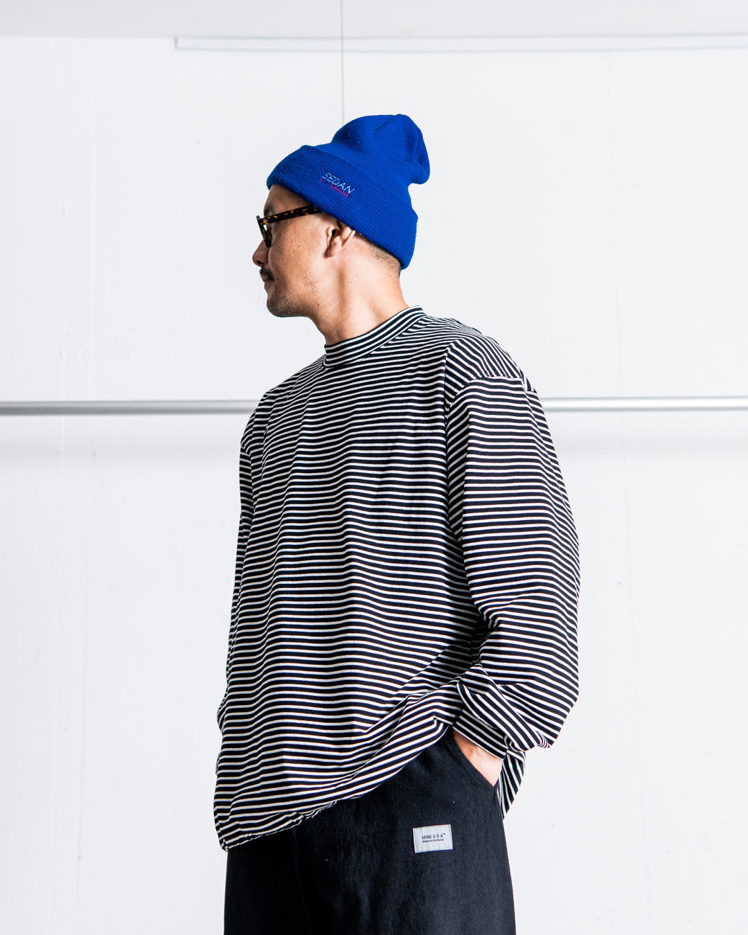 ES.1 Border LS T-Shirt