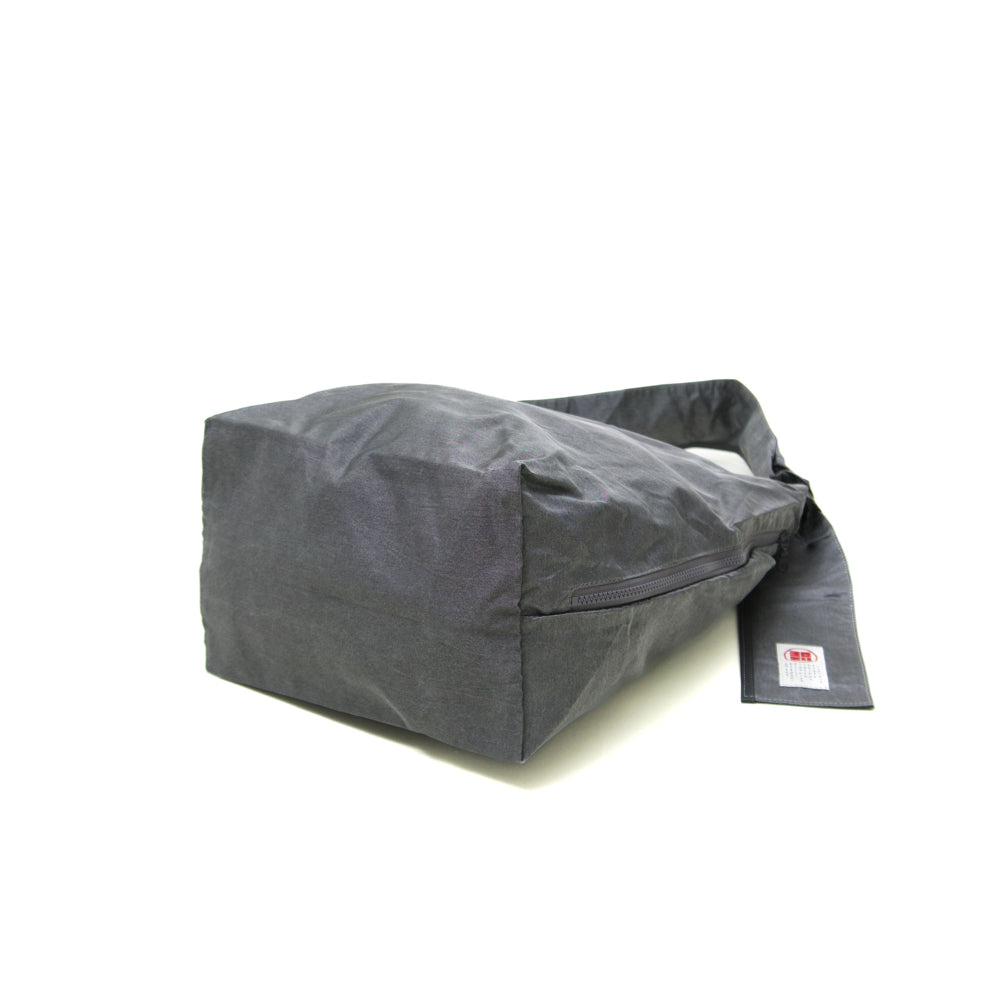 TASUKI SHOULDER <NO.1> Available in avariety of materials.