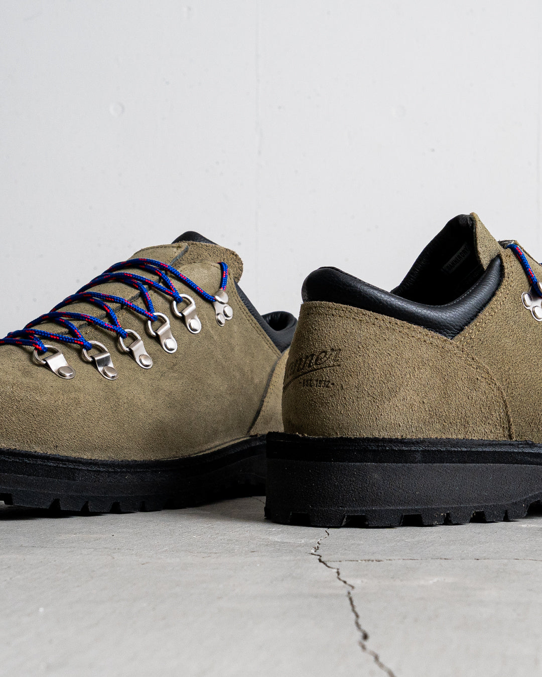 通販] DANNER(ダナー) MT.RIDGE LOW W/P KLT / S.KHAKI 商品ページ