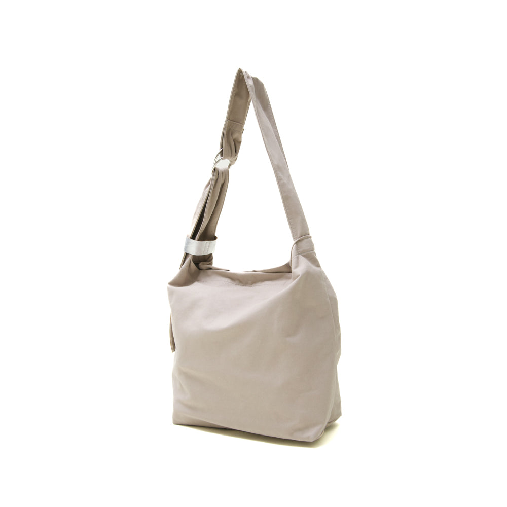 TASUKI SHOULDER <NO.2> Available in avariety of materials.