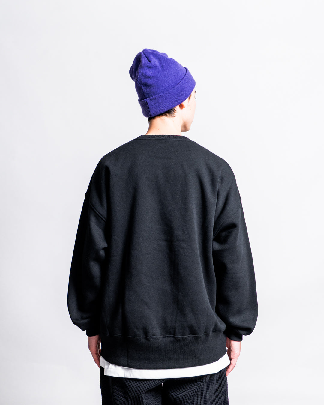 【9.5 sat 0:00 release】 ISNESS MUSIC SWEATSHIRT