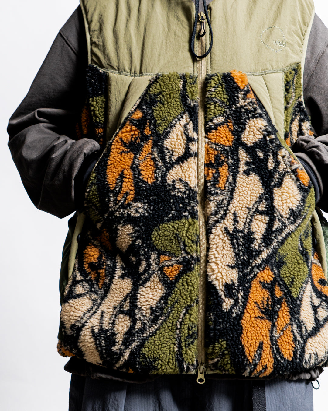 wfeld HORN TREE BOA VEST