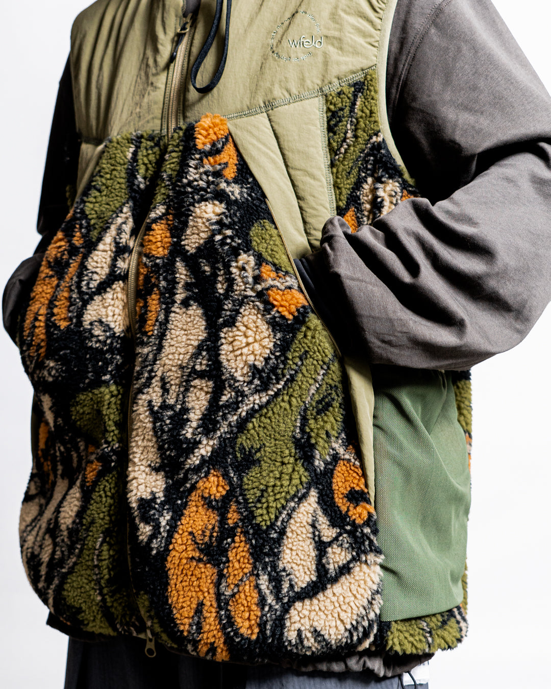 wfeld HORN TREE BOA VEST