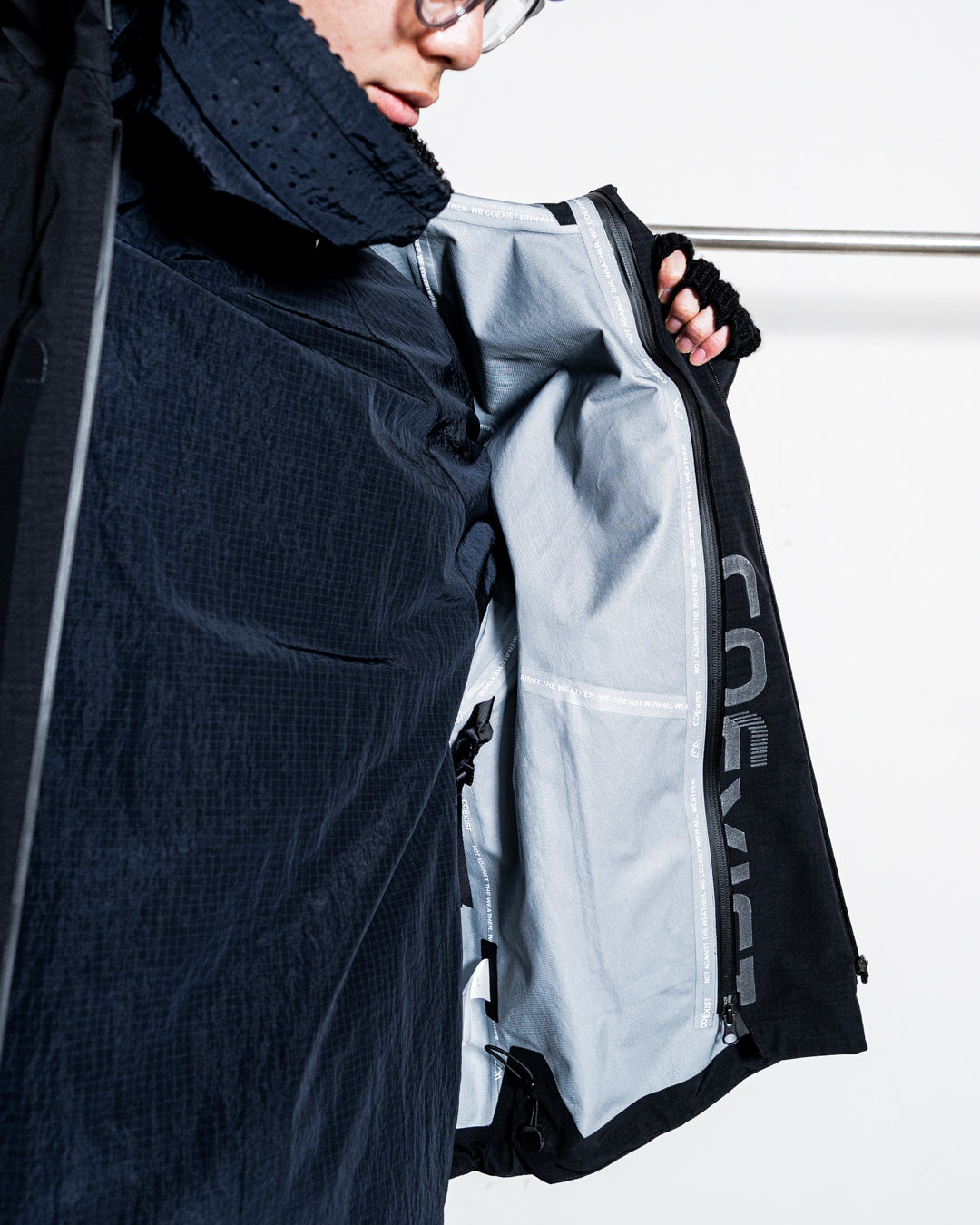 CMF OUTDOOR GARMENT TWIN ZIP SHELL COEXIST