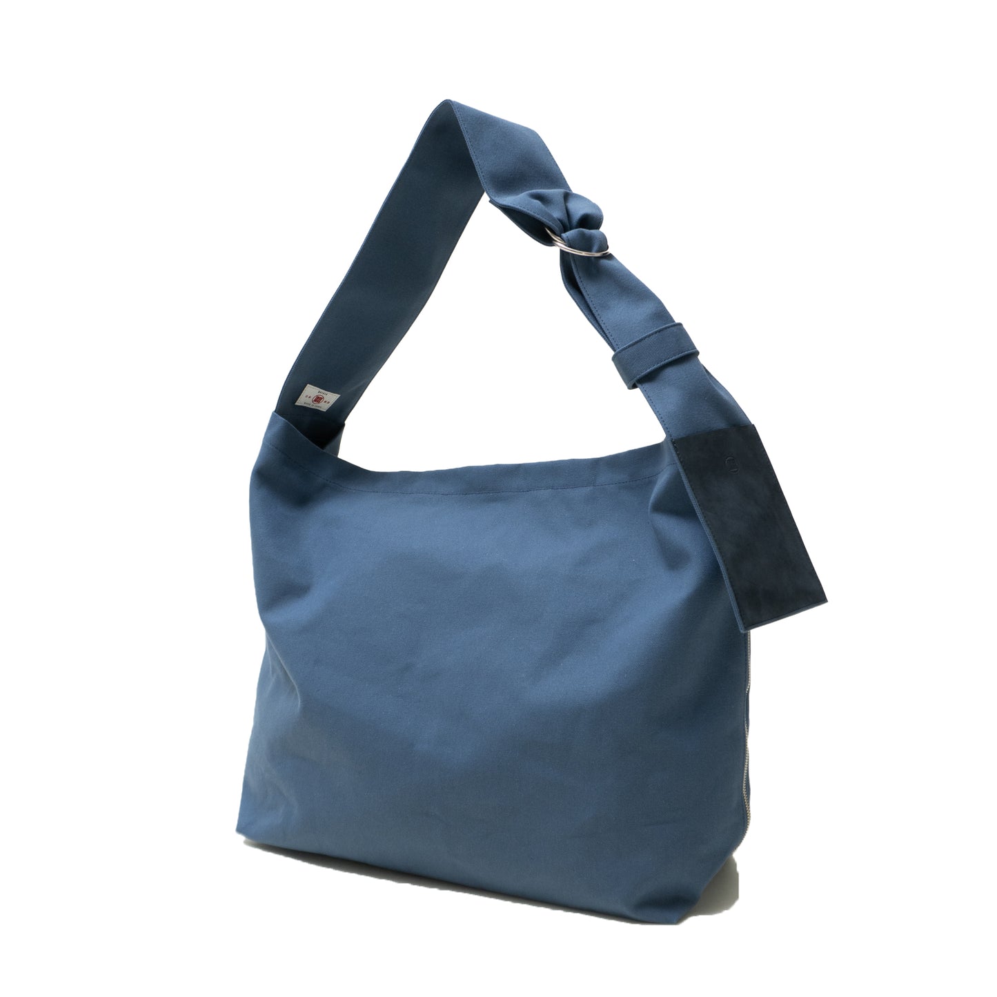 TASUKI SHOULDER <NO.0> Available in avariety of materials.