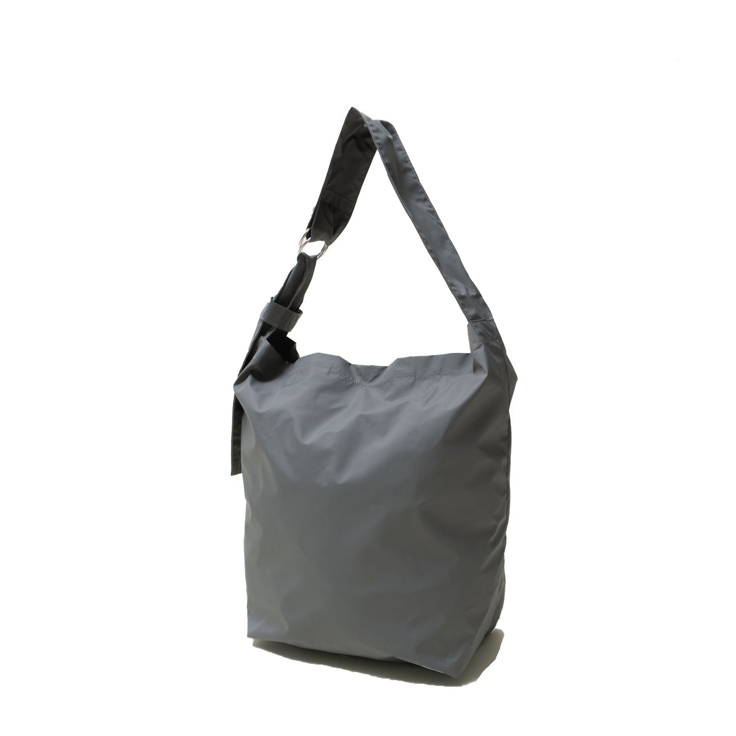 TASUKI SHOULDER <NO.1> Available in avariety of materials.