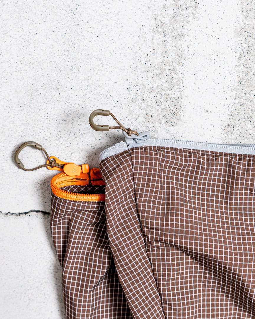 CMF OUTDOOR GARMENT GUIDE GRID NYLON